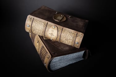 Meninis knygos įrišimas, leidyba – Leonora Kuisienė, 2023