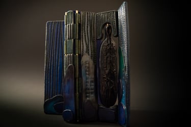 „Keliamieji metai“ meninis įrišimas 4/4