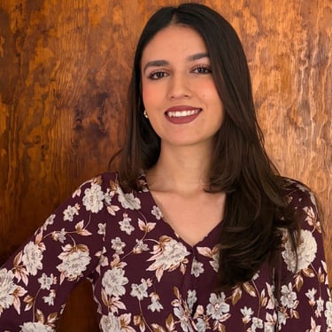 Alejandra Martínez Música logo