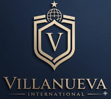 Logotipo dorado de Villanueva International con un escudo que integra la letra V, un globo terráqueo