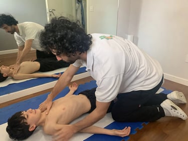 Rieducazione posturale metodo Mezieres a Terni con fisioterapista specializzato