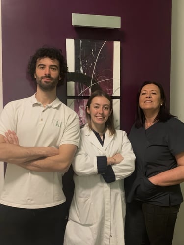 Team fisioterapisti, osteopata e ostetrica per riabilitazione a Terni