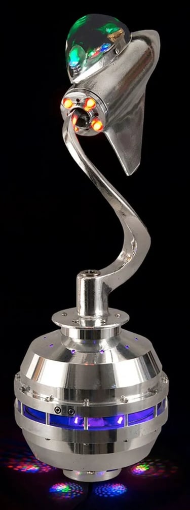 Assemblage spaceship sculpture named Get Me Out Of Here by artist Tal Avitzur, image 1.