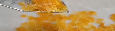 Polymerized linseed oil for paint after 15 days of curing showing hardened protective film formation