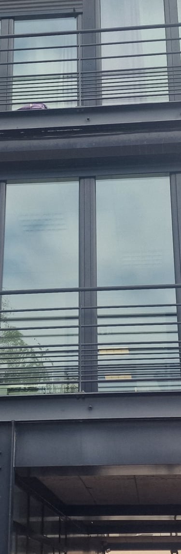 fenetre store noir class