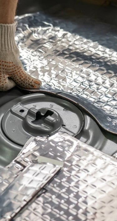 wygłuszanie bagażnika