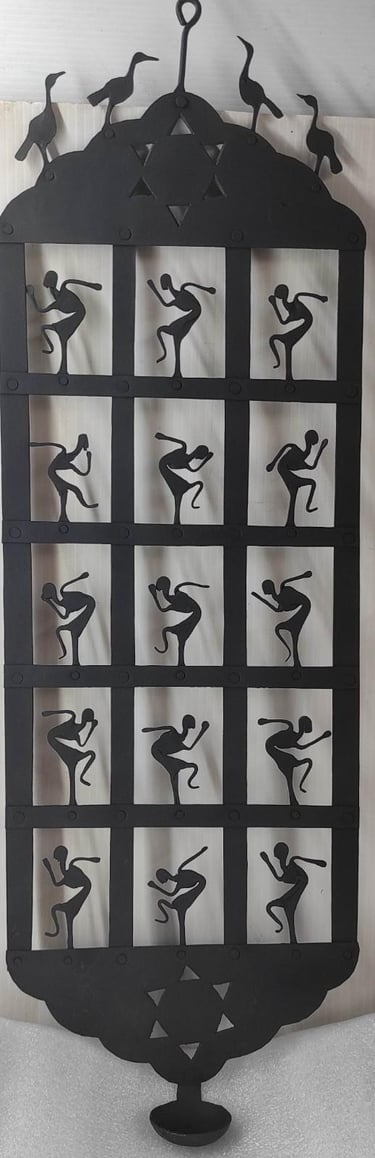 "Hand-forged hanging oil lamp with floral frame design–Bastar tribal art-for export compliance"