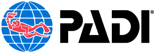 PADI Logo mit Weltkugel und rotem Taucher
