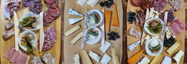 Planches "Grand plaisir" fromage ou charcuterie et "La totale" (fromage et charcuterie) - 3 à 4 pers