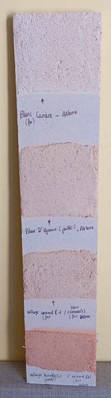 Test d'enduit terre pour colorimétrie