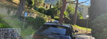 Véhicule récent et bien entretenu utilisé par TAXI TIME