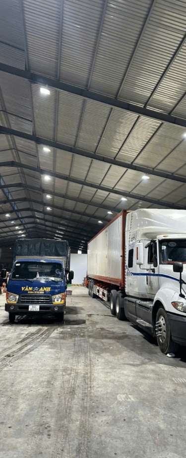 Loading dragon fruit