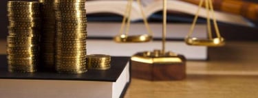 Derecho fiscal, determinación de impuestos, multas del sat, créditos fiscales, revisiones, visitas