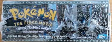 Display Topps Pokémon The first Movie canadien gauche