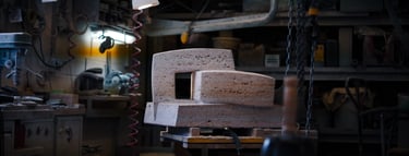 Bildhaueratelier mit Skulptur 