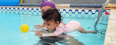 natação para bebês