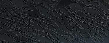 plancha de cuarzo negra con vetas negras matte y texturizado