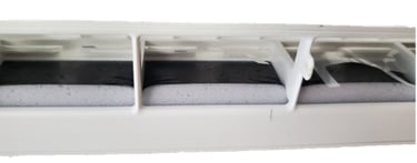 Entrée d'air acoustique à base de matériau poreux