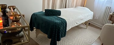 soin-visage-confiance-claire-leydier-massage-massageholistique-holistique-therapie-massotherapie-sonotherapie-drainagelymphat