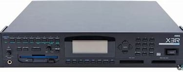 Korg X3R: Rackmount Digital workstation.