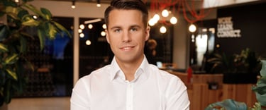 Verslo portretai, profesionalios foto paslaugos, linkedin nuotraukos, darbuotojų fotografas Vilniuje