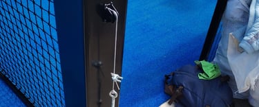 Poste de Padel con malla de Padel