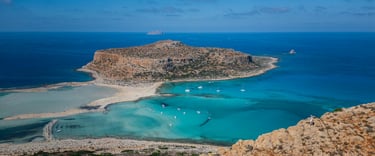 Panoramic view of Crete with the turquoise lagoon
