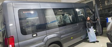 Tempo Traveller Service in chandigarh, luxury tempo traveller in chandigarh, traveller booking in ch