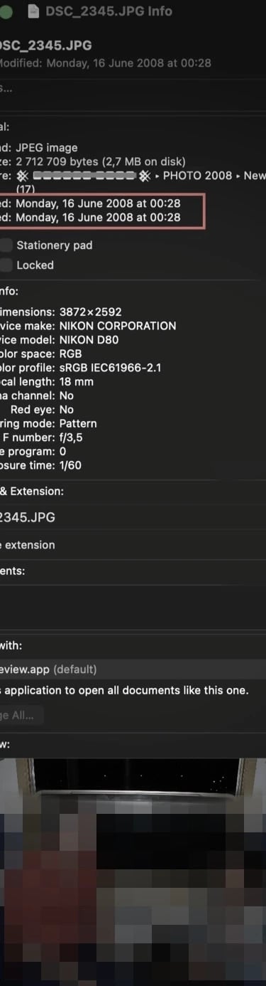 Zainab Abdulkarim Ali ، زينب عبد الكريم، ايطاليا مع حارس السفارة