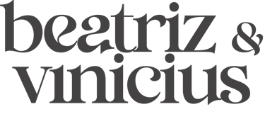 a black and white logo with the words beatrizz and vinicius