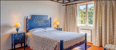 bedroom that one can rent on the retreat
