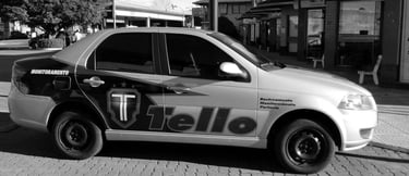 Viatura antiga da Tello Segurança com logo antigo
