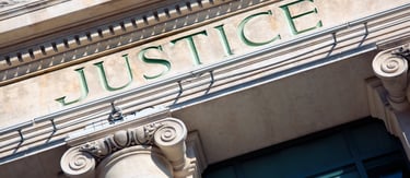 Bâtiment de justice symbolisant la résolution de litiges