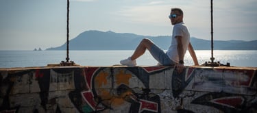 Portrait de Benoît Fasquel, vidéaste d’entreprise Var & PACA, photographe et télépilote de drone.