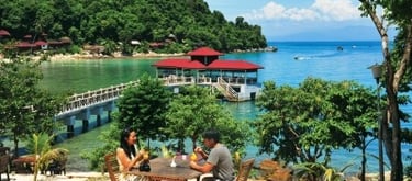 Honeymoon Package in Kuala Lumpur, Malacca, Johore, Ipoh, Penang, Genting & Cameron Highland, Colmar