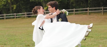 Instant magique entre les mariés, immortalisé avec style et authenticité