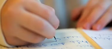 enfant-dysgraphique-écriture-douloureuse