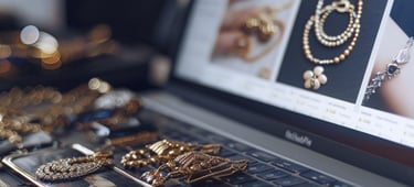 What Are the Red Flags to Watch for When Buying Jewelry Online?
