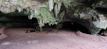 thailand phang nga Tham Ruesi Sawan Tham Luk Suea Cave