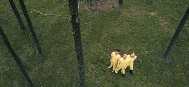 Grupė the Roop fotografija daryta dronu