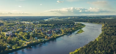 Upės fotografavimas iš oro
