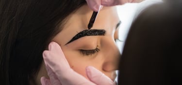 Cecília Souza | Podologia e Estética em Belo Horizonte