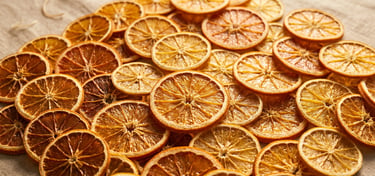 Citrusų žievelės trauktinei – citrinos ir apelsinai