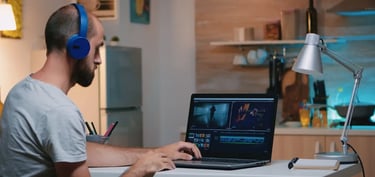 Como ganhar dinheiro editando vídeos — guia completo para iniciantes