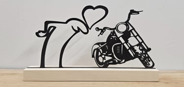 La Linéa Biker. Décoration en bois