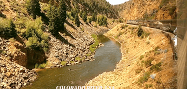 train by colorado river