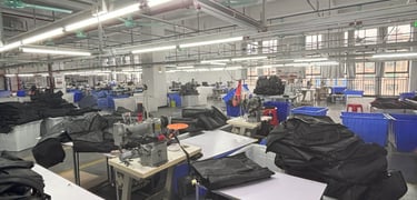 OEM nylon duffle bag factory workshop in China