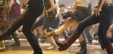Neon Moon brings the crowd to the floor for some two-stepping