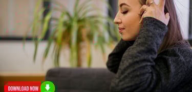 Woman listening to hypnotherapy MP3 download to relieve anxiety and improve calm – EnglishTherapist