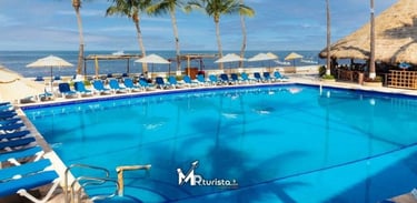 piscina hotel las palmas - viajes a puerto vallarta saliendo desde morelia